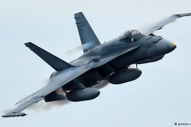 В Румынии разместят боевые самолеты и солдат НАТО