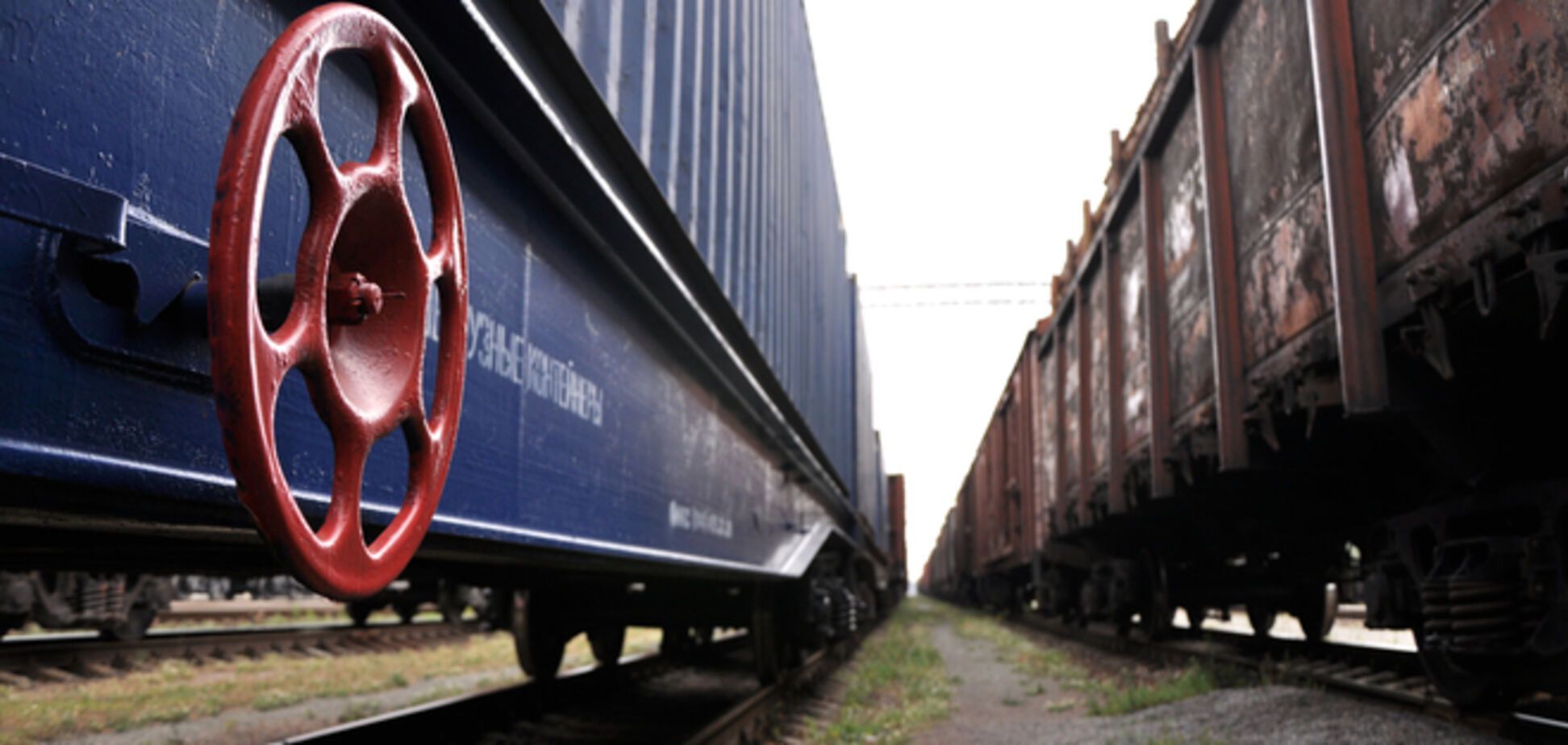 Боевики нанесли компании 'Укрзалізниця' ущерб на 900 млн грн