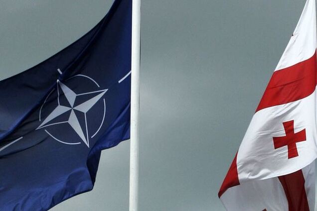 Грузии вместо плана по членству в НАТО предоставили 'существенный пакет'