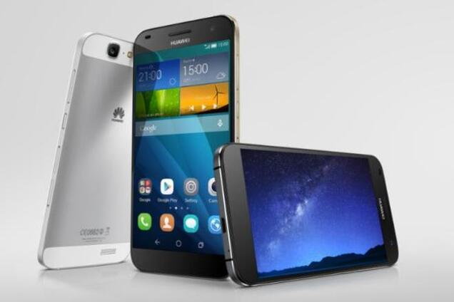 Huawei показала новые смартфоны: метал, сапфир и сканер отпечатков