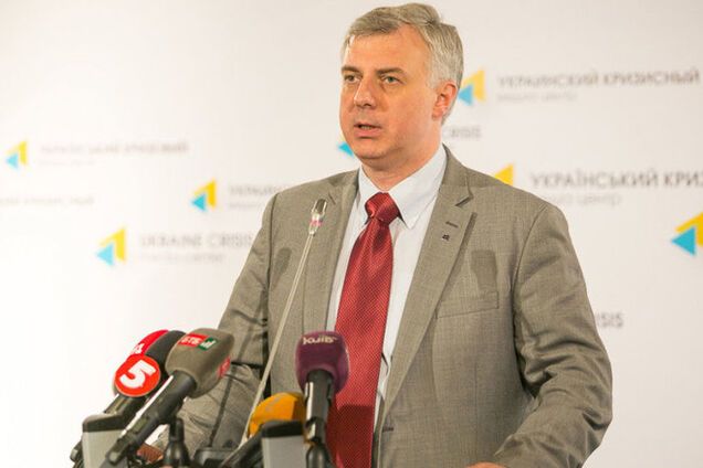 Минобразования уволило трех сотрудников за сепаратизм