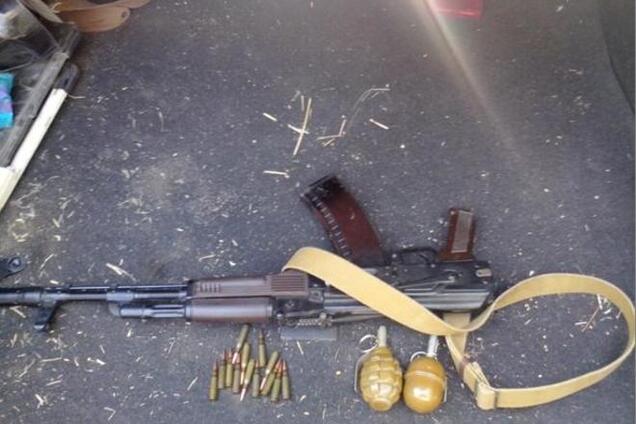 Диверсанты из 'ДНР' при попытке к бегству подорвались на собственной 'растяжке'