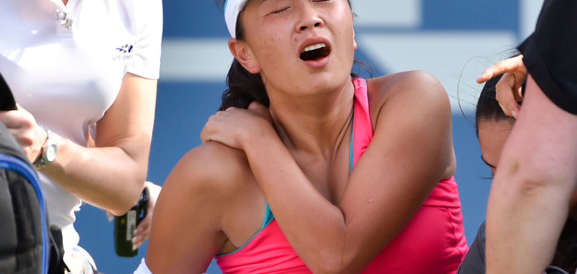 Полуфиналистку US Open увезли с корта на инвалидной коляске