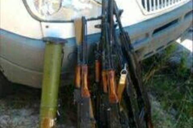 На въезде в Киев задержан еще один автомобиль с оружием