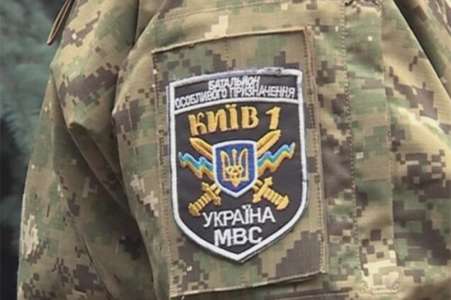 На въезде в Киев задержан автомобиль с оружием