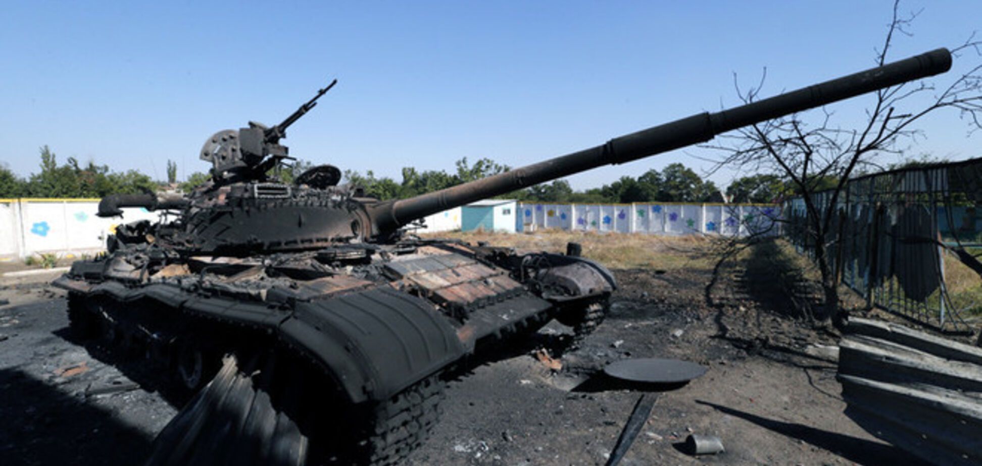 Под Славяносербском боевики окружили силы АТО танками и провоцируют на бой