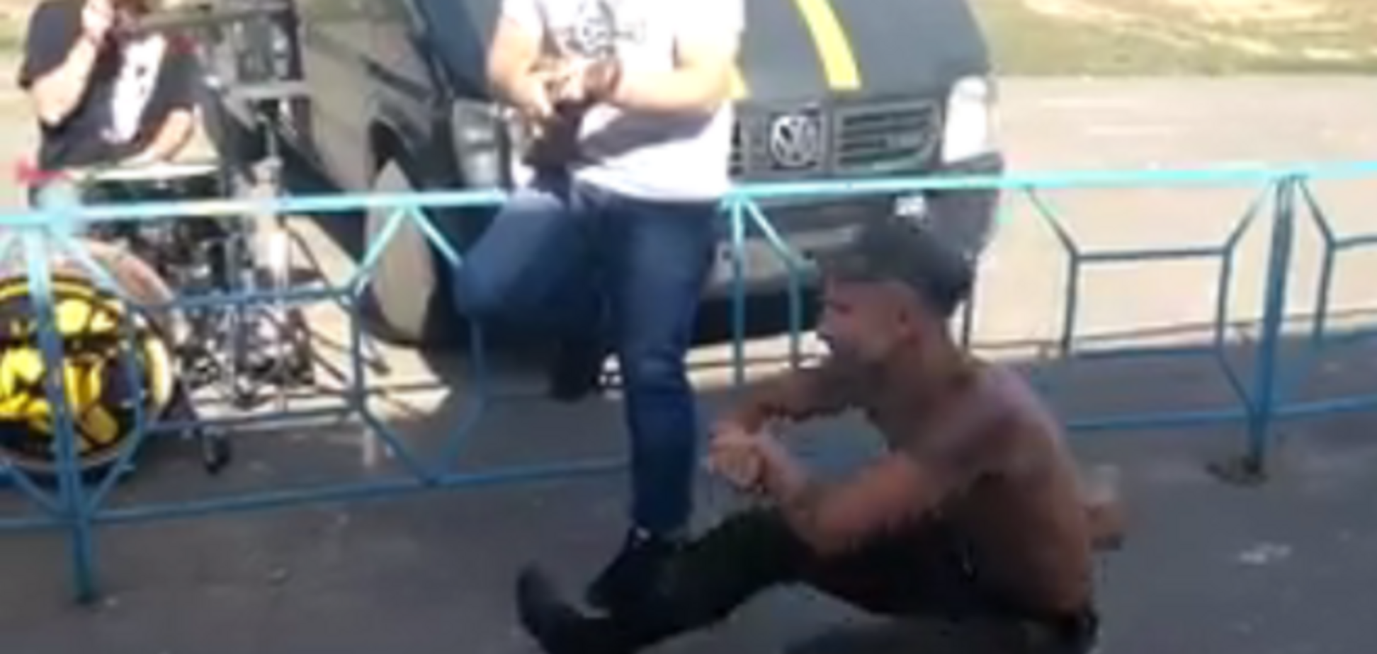 Украинские казаки танцевали патриотическое рокабилли