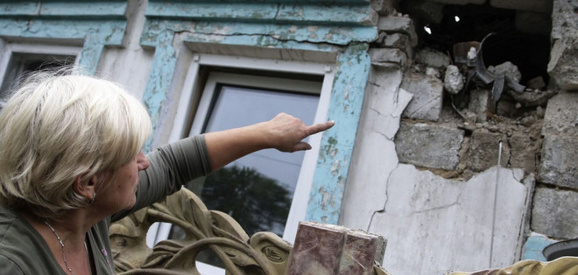 Жителі Донецька повідомляють про залпи з важких знарядь