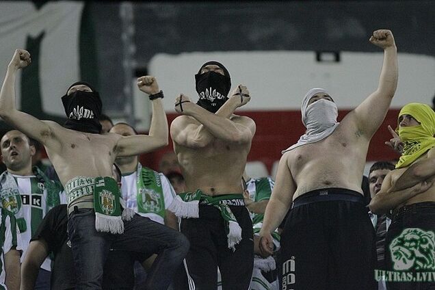 Ультрас львовских 'Карпат' обругали российских оккупантов