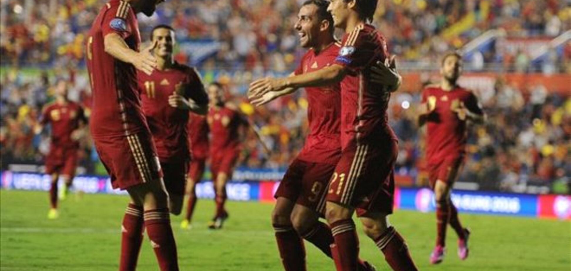 Отбор Евро-2016. Испания начала защиту титула с погрома Македонии