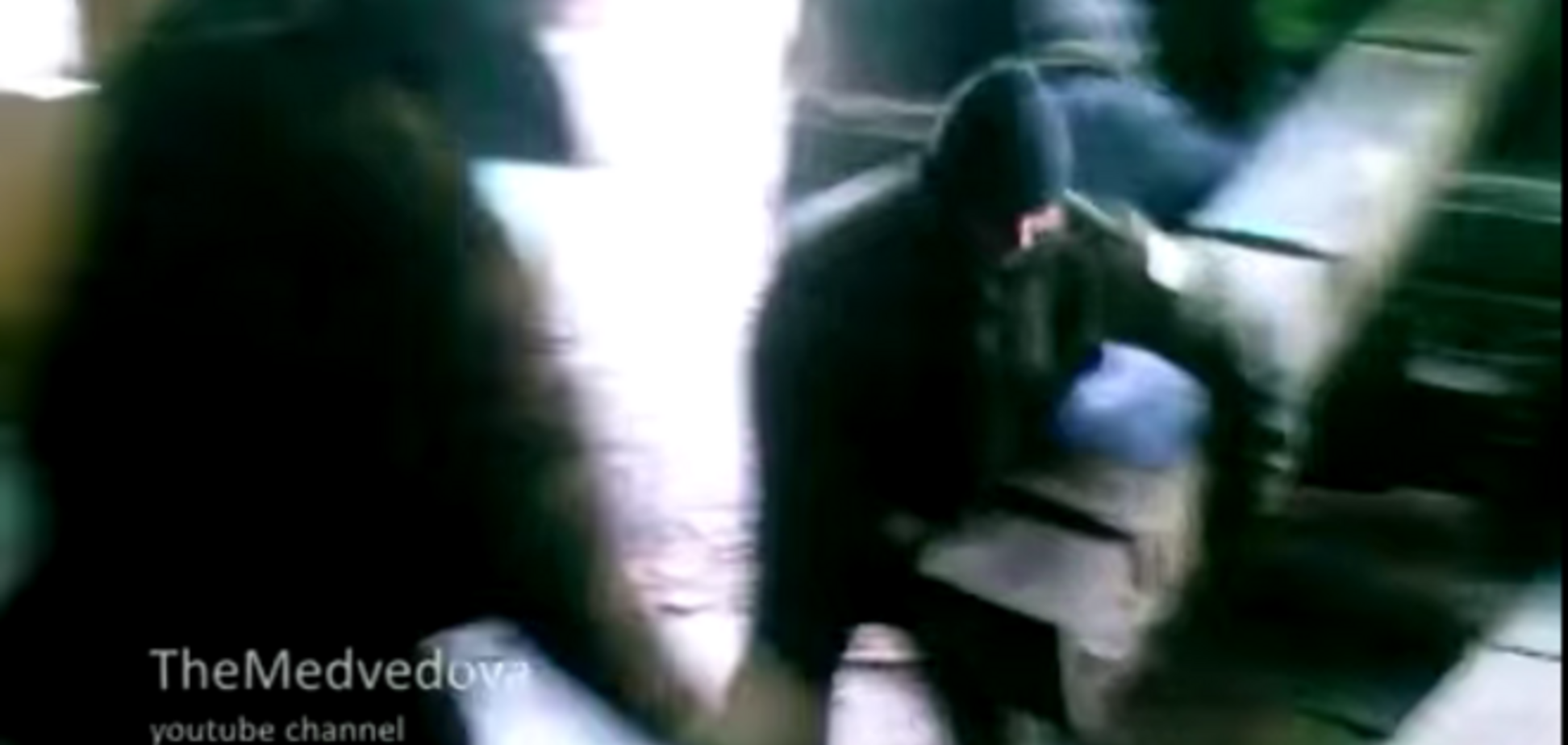 Появилось видео с 'подарками' Путина для боевиков Донбасса, которые завезли 'гумконвоем'