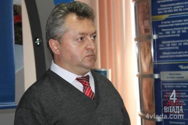 Замглавы Ривненской ОГА поймали на взятке в 8 тыс. долларов: названо имя задержанного