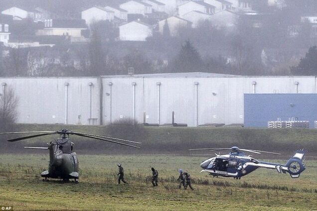 Дипломат назвал причину терактов во Франции