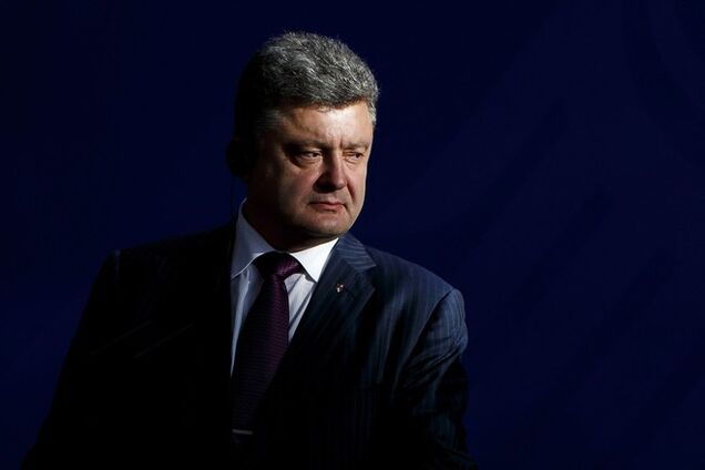 'Трагедия в Волновахе стоит в одном ряду с терактами в Париже'. Порошенко обратился к украинцам: видео