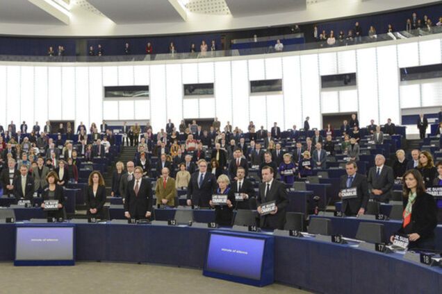 В Европарламенте согласовали возможное усиление санкций против России