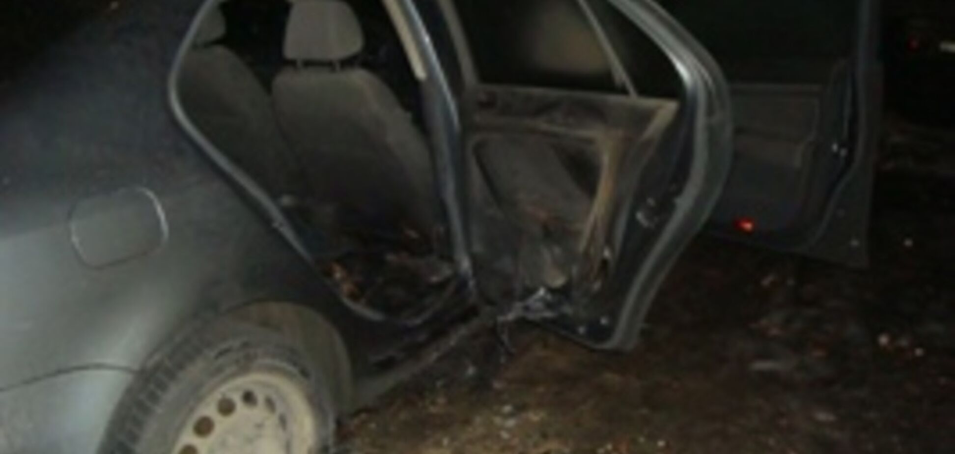 В Киеве снова поджигают машины: сгорели три иномарки