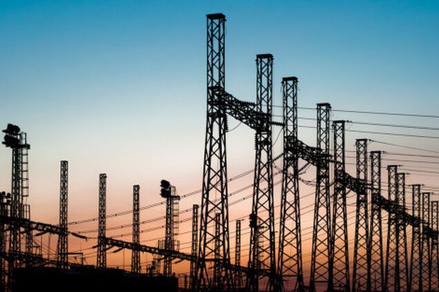 В Киеве готовятся к энергетическому ЧП: телефонная спецсеть и мобильные электростанции