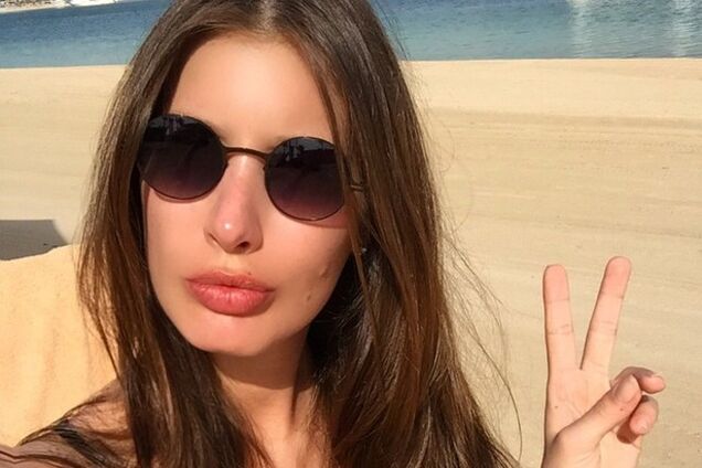 Беременная Кети Топурия показала фигуру в купальнике