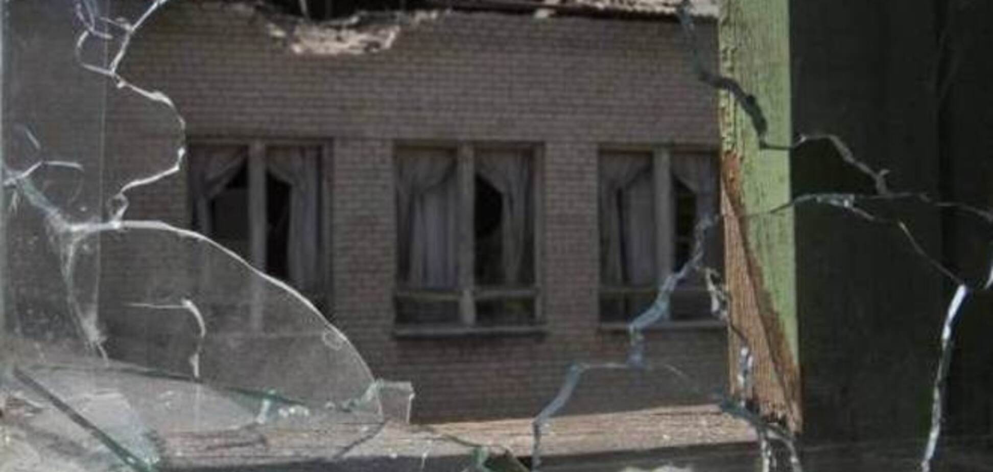 Боевики из 'Градов' опять обстреляли жилые дома в Счастье: погиб мирный житель