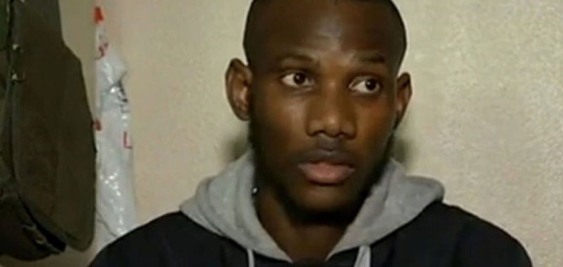Французы объявили героем спасшего заложников мусульманина-иммигранта 