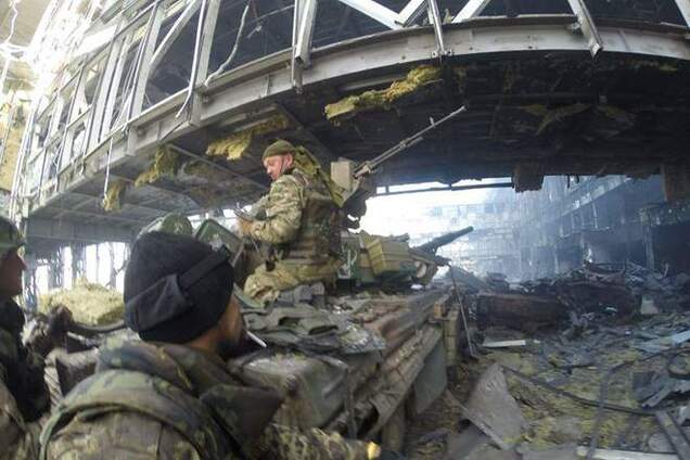 Сталинград по-украински: сводки из донецкого аэропорта