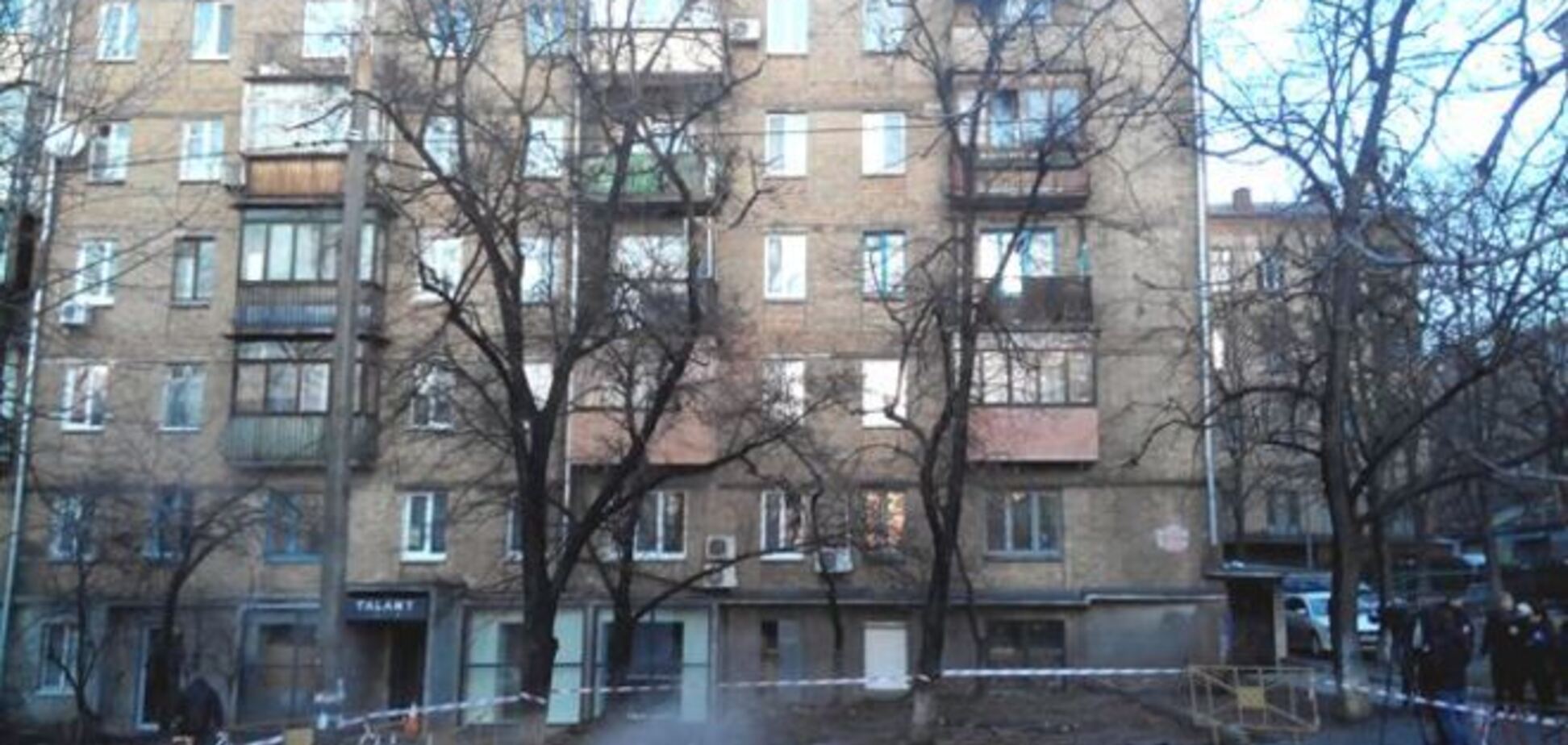 Пострадавшей от 10-метрового 'гейзера' киевской шестиэтажке обещают компенсацию
