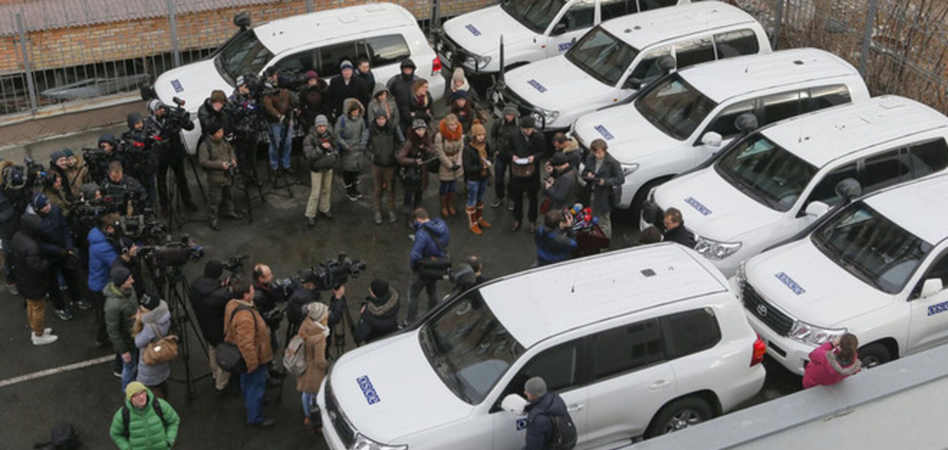 Наблюдатели ОБСЕ покидают Донбасс