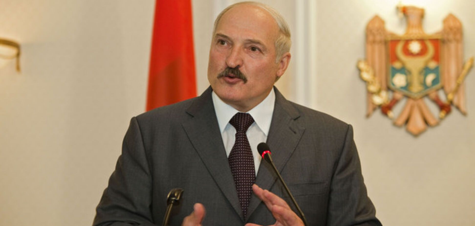 Лукашенко: Україну дружба із Заходом затягла в болото