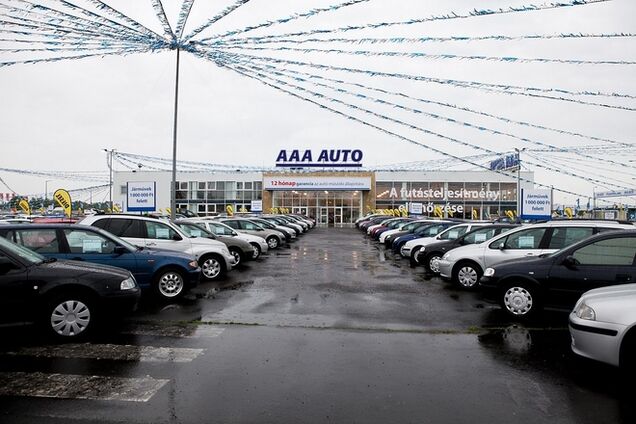 Крупнейший в Европе продавец подержанных авто уходит из кризисной России