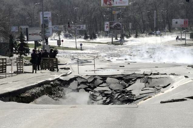 Киев на пороге коммунальной катастрофы. Порывы труб будут на каждом шагу - эксперт