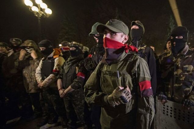 Активисты 'Правого сектора' пытались захватить офис телеканала в Киеве - журналист