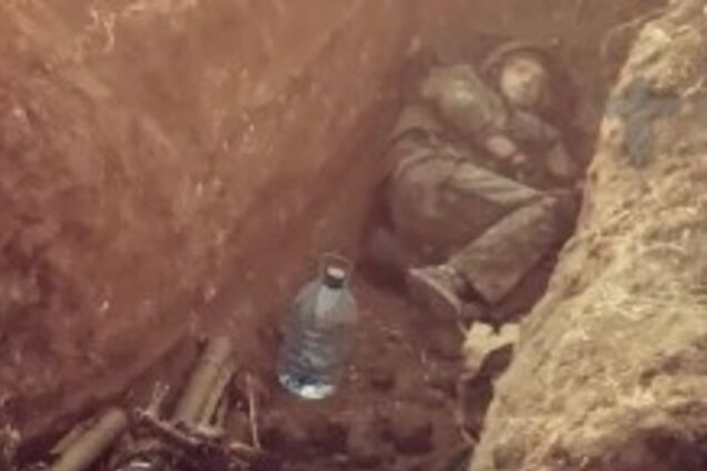 Появилась новая версия песни о мужественных плечах бойца АТО: опубликована аудиозапись