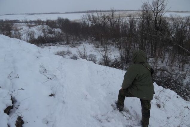 Боевики совершили атаку на Мариуполь и окрестности из 'Града': два бойца 'Азова' ранены