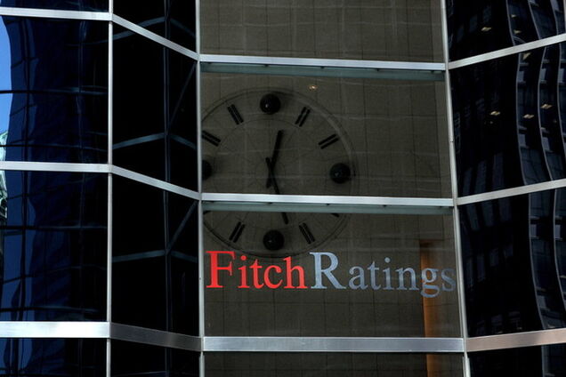 Fitch понизило рейтинги 30 российских банков