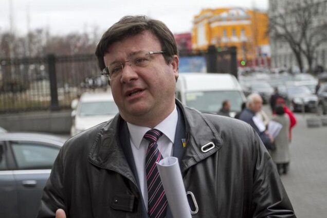 Экс-нардеп: неприкосновенность отменять надо, вопрос не в этом