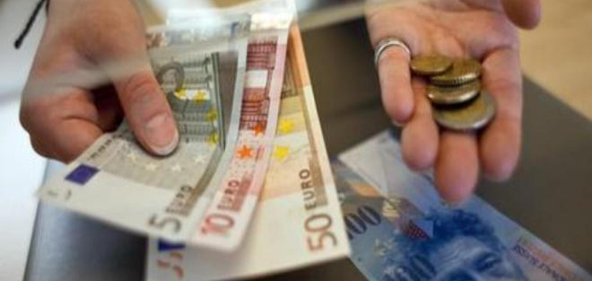 Валютное цунами в Швейцарии: Берн больше не поддерживает слабеющий евро
