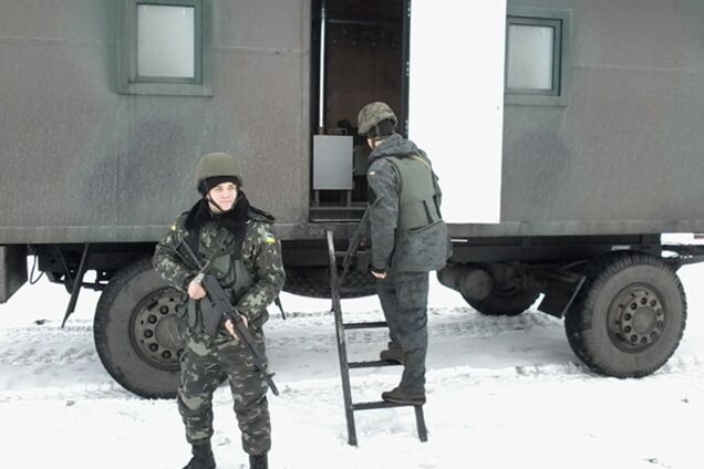 Бойцам Нацгвардии, обороняющим Мариуполь, доставили дом на колесах: фотофакт