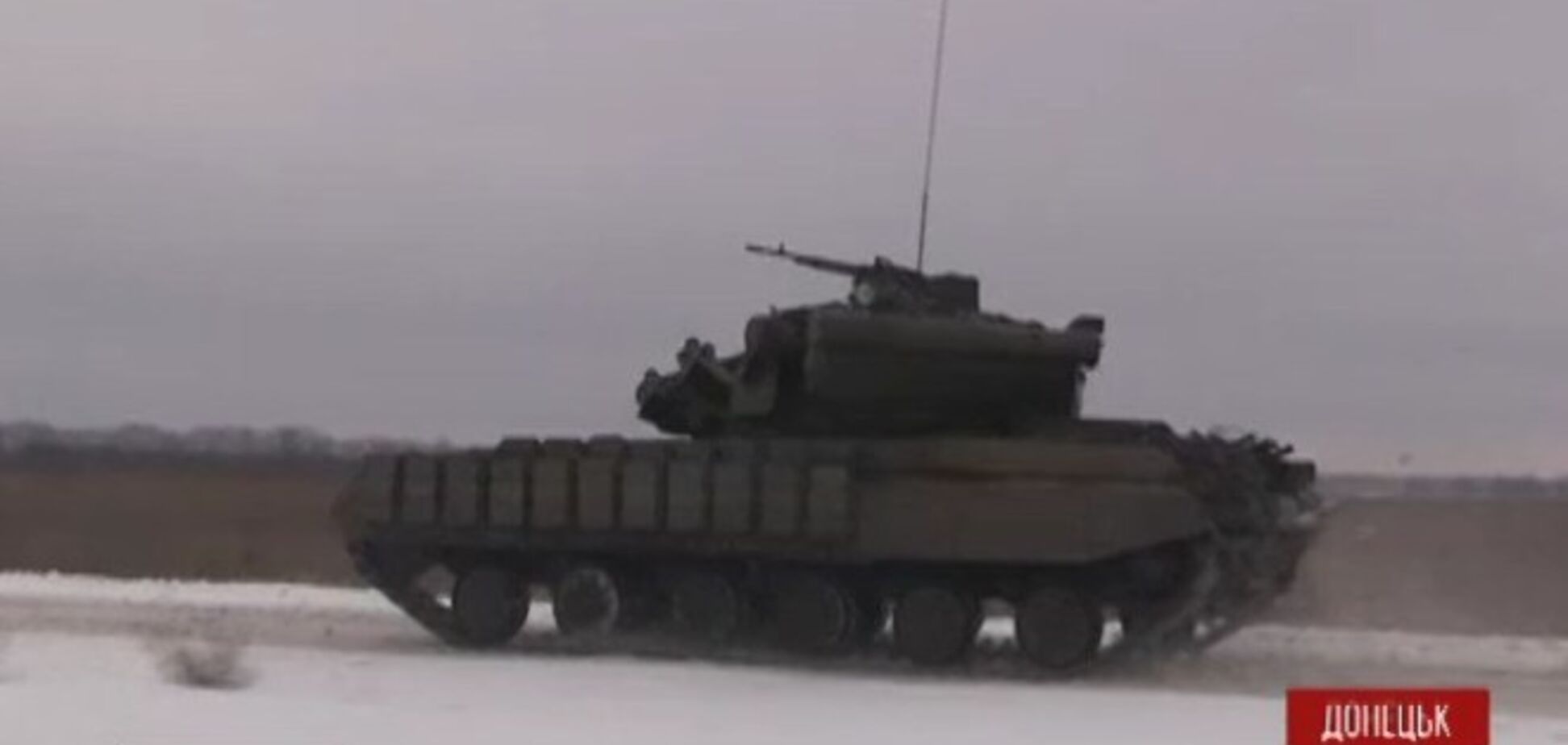 Самый ожесточенный танковый бой у донецкого аэропорта: апокалиптическое видео