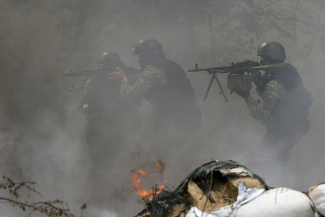 За прошедшие сутки в зоне АТО погибли трое бойцов, 18 ранены - СНБО