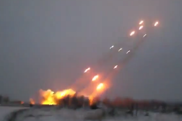 Боевики стреляют 'Градами' из жилых районов Донецка: опубликовано видео