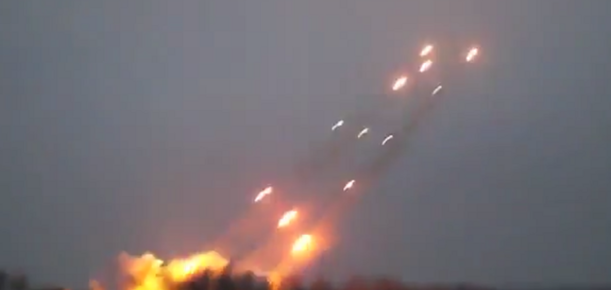 Боевики стреляют 'Градами' из жилых районов Донецка: опубликовано видео