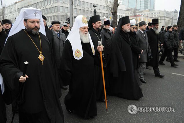 Филарет: Бог увидит, что украинцы объединились - и немедленно пошлет нам победу