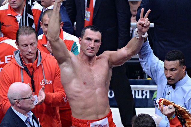 Кличко договорился о бое с непобедимым Дженнингсом