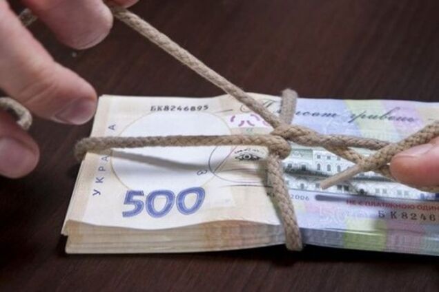 Минобразования официально отказалось от идеи перевода учительских зарплат в госбанки