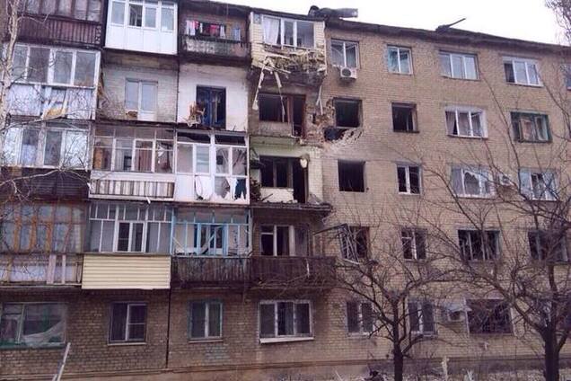 Бойовики обстріляли центр Дебальцеве: загинули 12-річний хлопчик і його батько, 10 жителів поранені