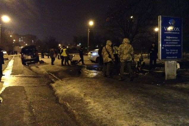 В Харькове после взрыва у суда началась спецоперация