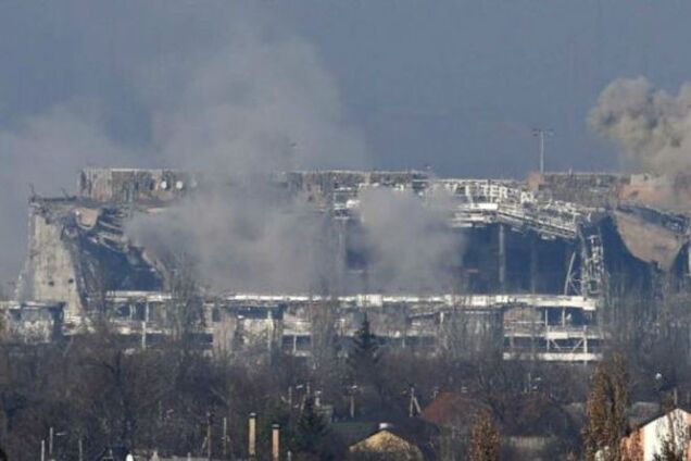 В донецком аэропорту боевики продолжают нести существенные потери – штаб АТО