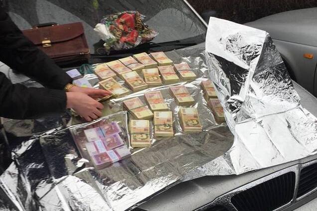 СБУ задержала начальника тыла Нацгвардии за крупную взятку