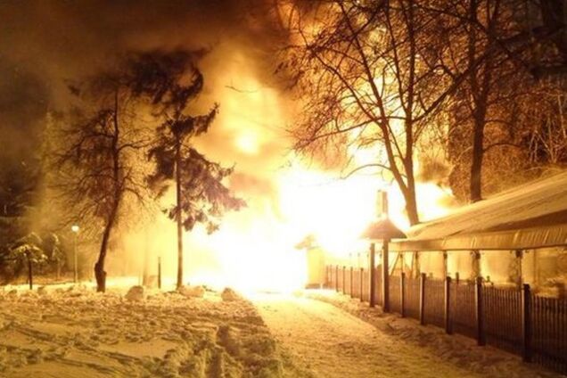 В Харькове взлетело на воздух кафе, есть пострадавшие: фото с места событий и видео