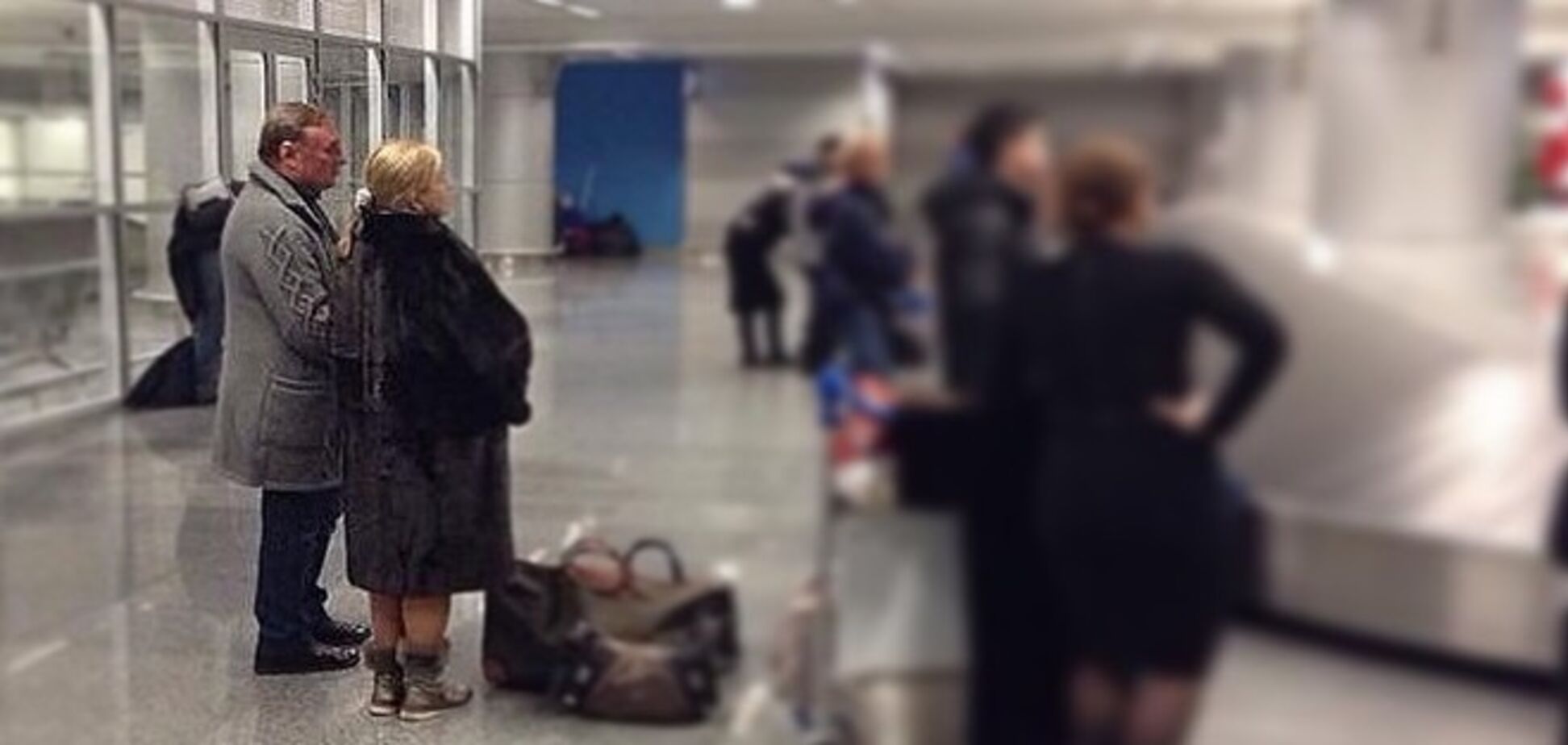 Подозреваемый в финансировании террористов 'ЛНР' Ефремов продолжает путешествовать по Европе: фото в аэропорту